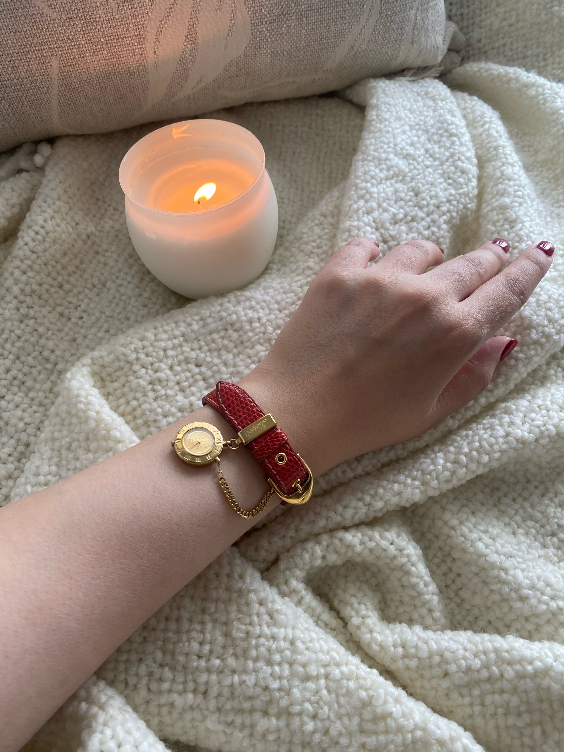 Rare 1990s Vintage Seiko L’Espoir Ladies Watch- Red Leather & Gold Tone